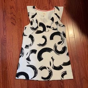 Sleeveless Tunic with Ruffle Detail
